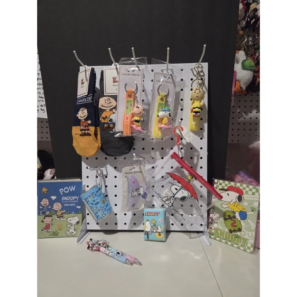 14 Piece Back To School Bundle. Snoopy